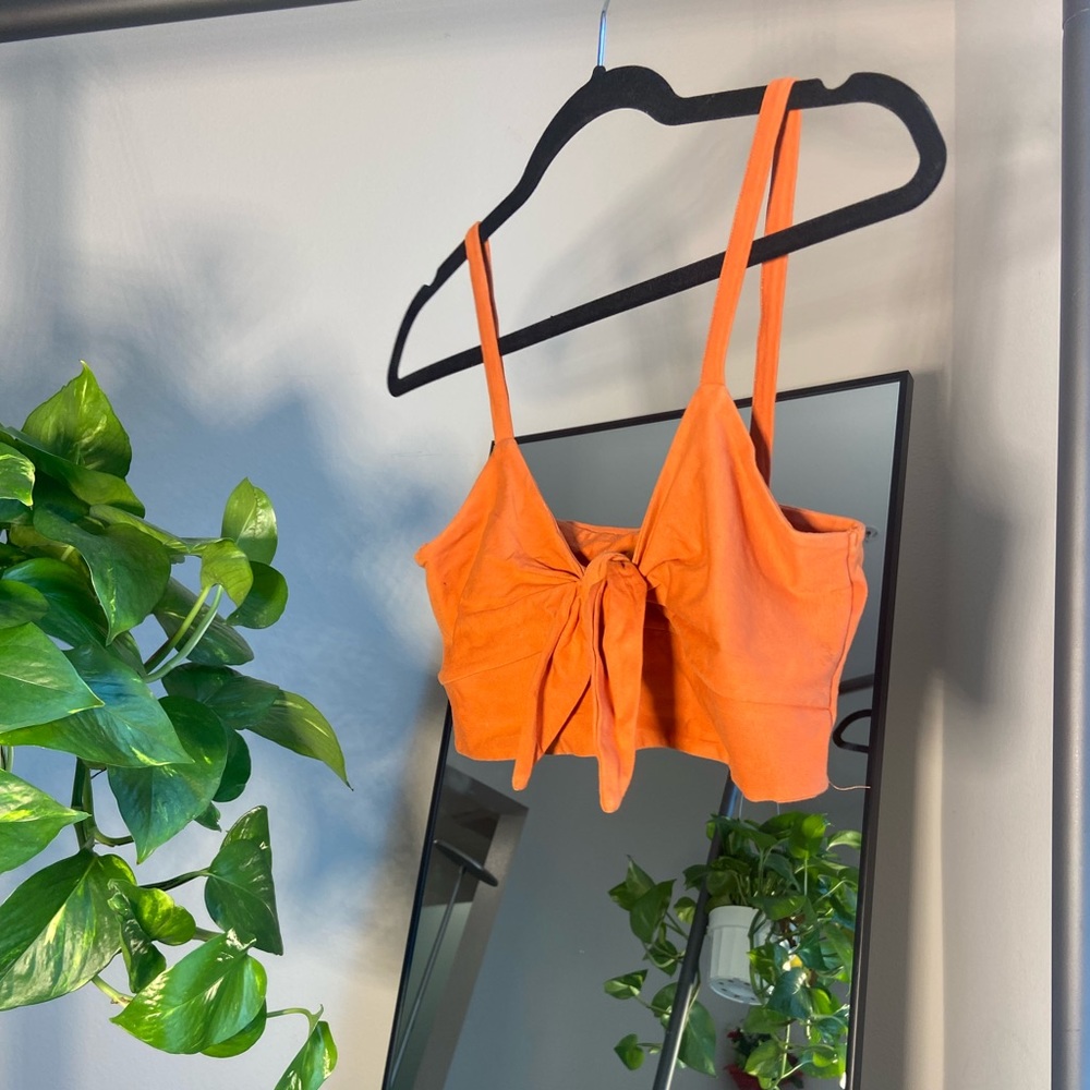 Super cute burnt orange crop top tank top with front tie